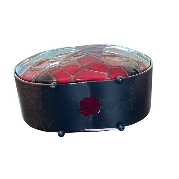 Red Apple Tiffany-Style Stained Faux Glass With Green Leaves 3D 10x8x4 - Picture 4 of 4